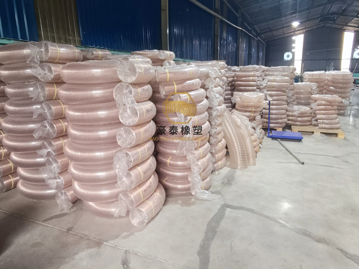 Ống Hút Bụi PU Lõi Thép Mạ Đồng 内径-Phi 180MM 卷-Cuộn 10M Ống Hút Bụi PU Lõi Thép Mạ Đồng 内径-Phi 180MM 卷-Cuộn 10M