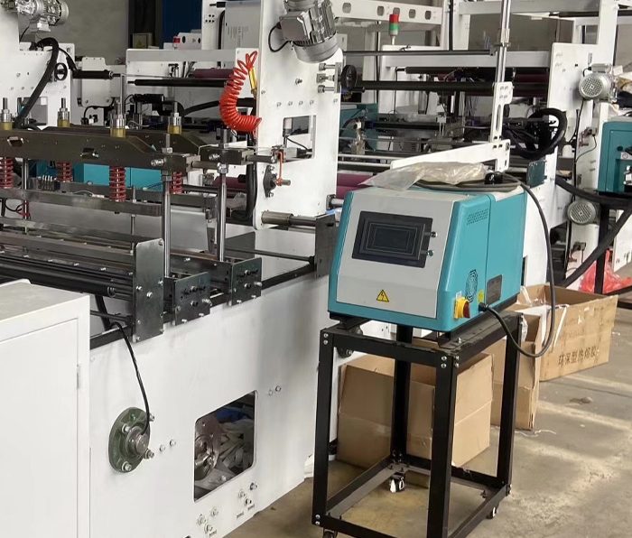 Máy Dán Keo Nóng Chảy XBS