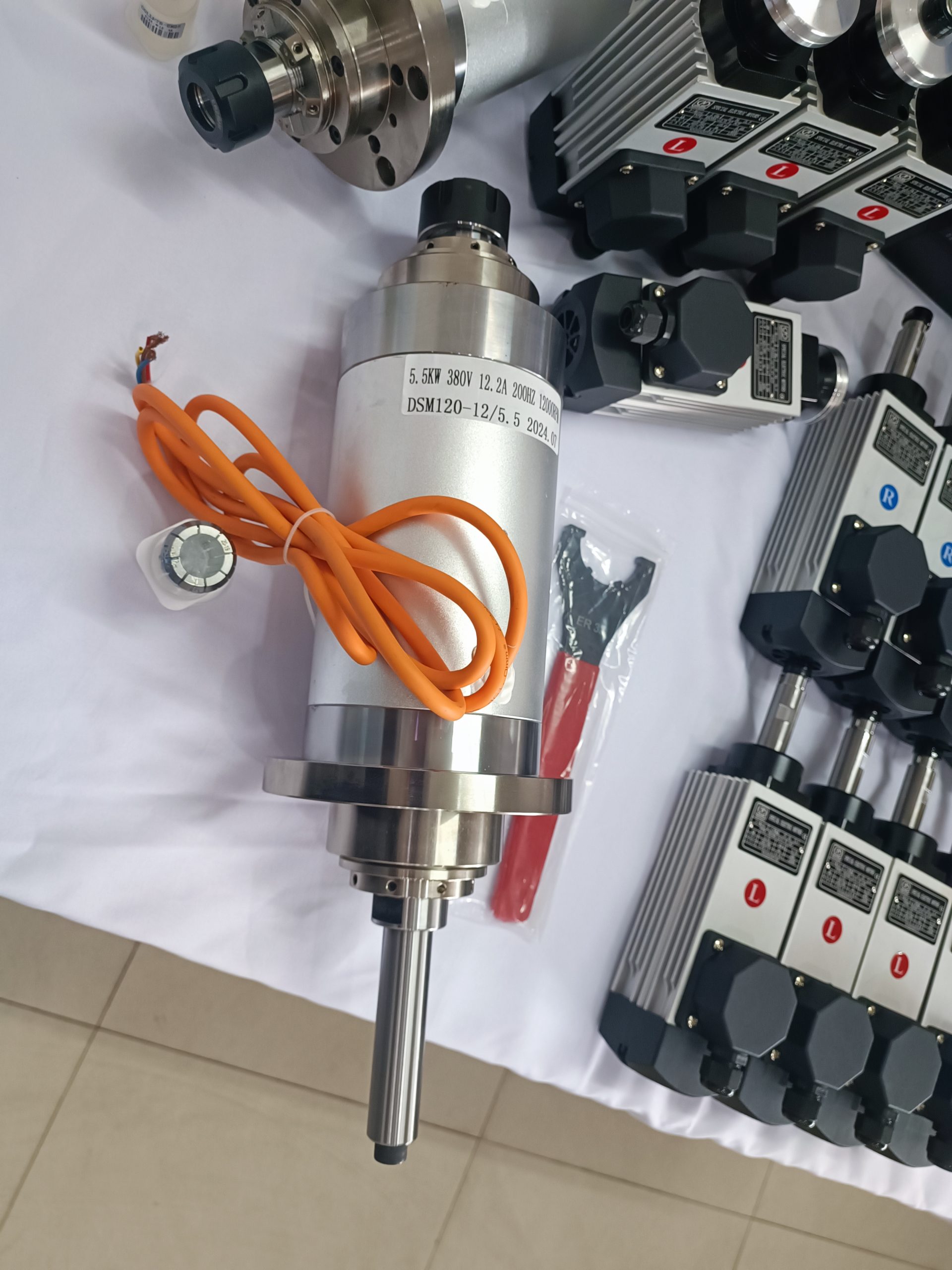 Lắp đặt motor cao tốc