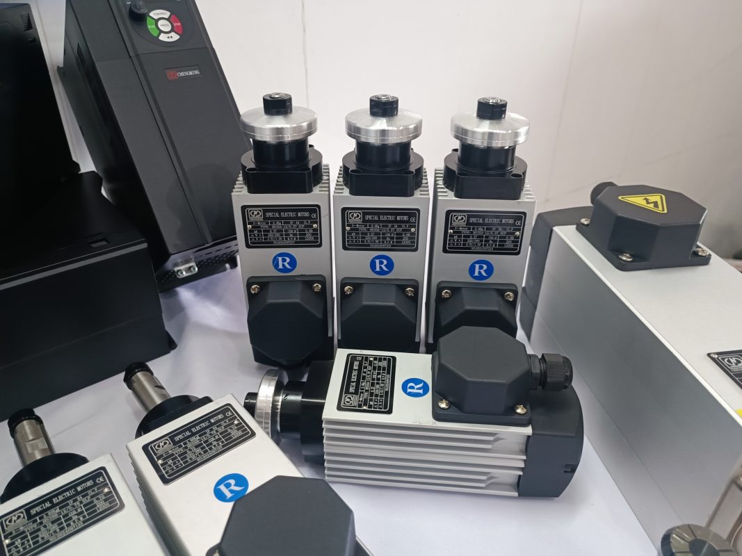 Motor cao tốc cho máy CNC